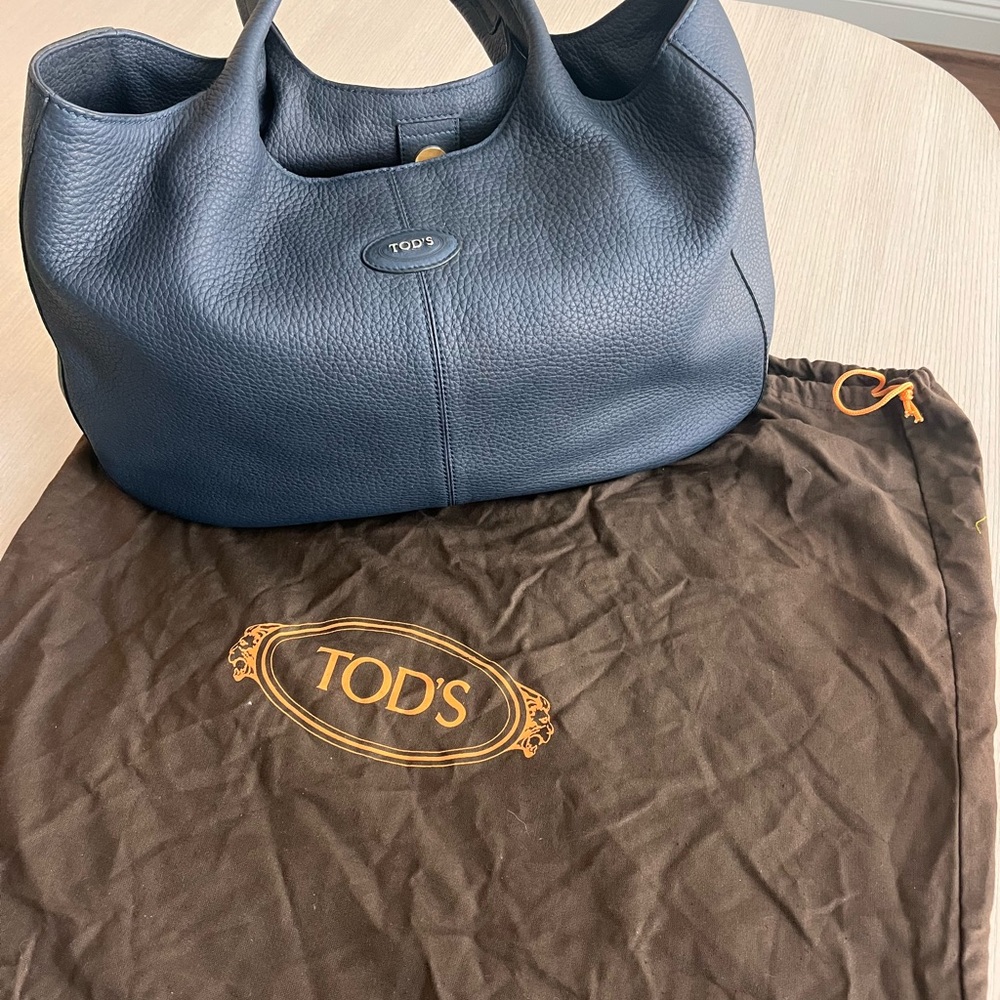 Tod's Blue Leather Shoulder Bag with Slouchy Design